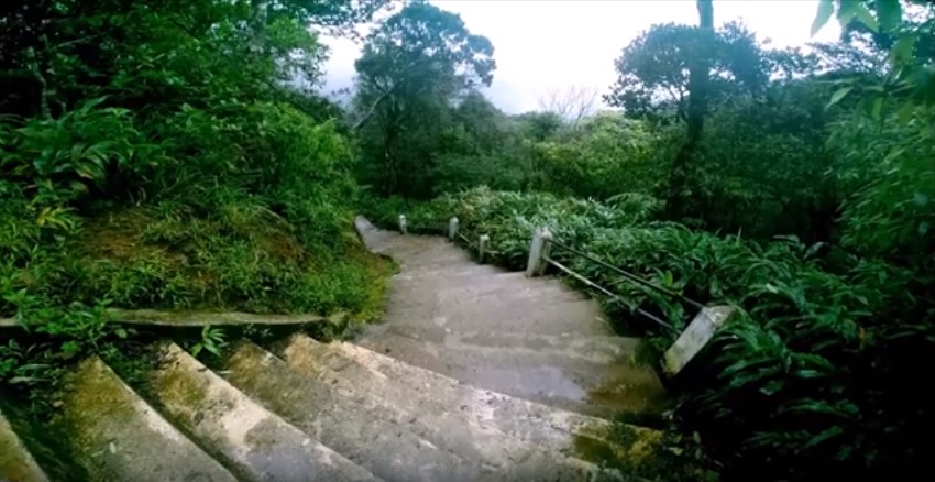 De traptreden van Adam's Peak in Sri Lanka