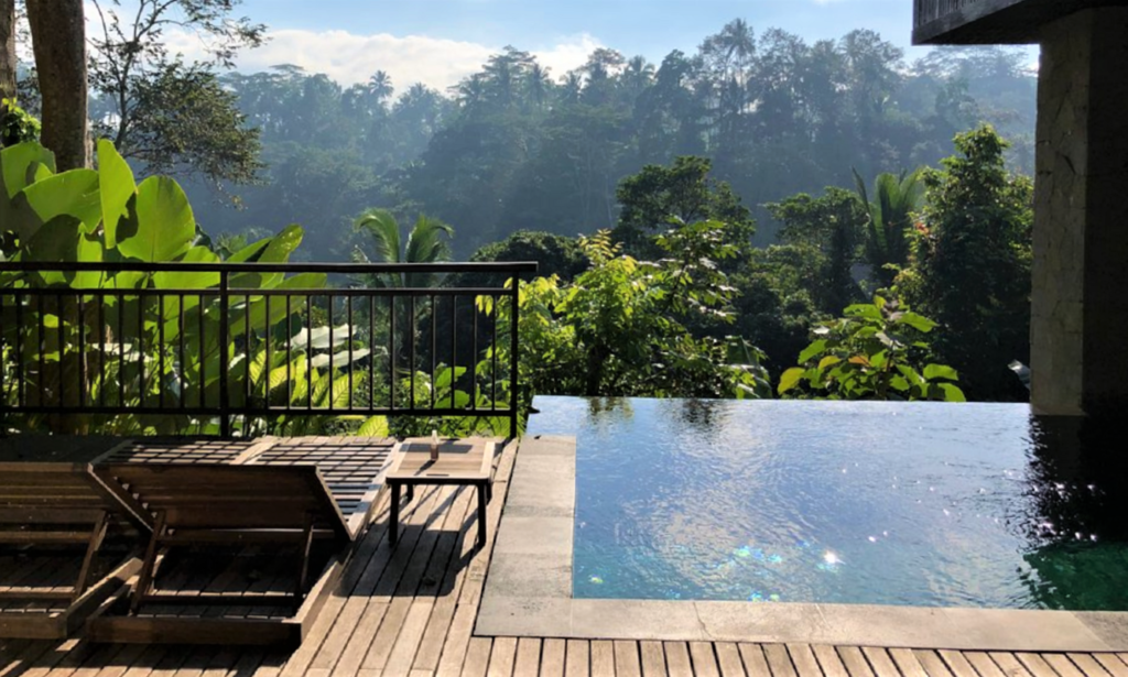 Luxe privé villa met zwembad bij hotel Komaneka Tanggayuda in Bali